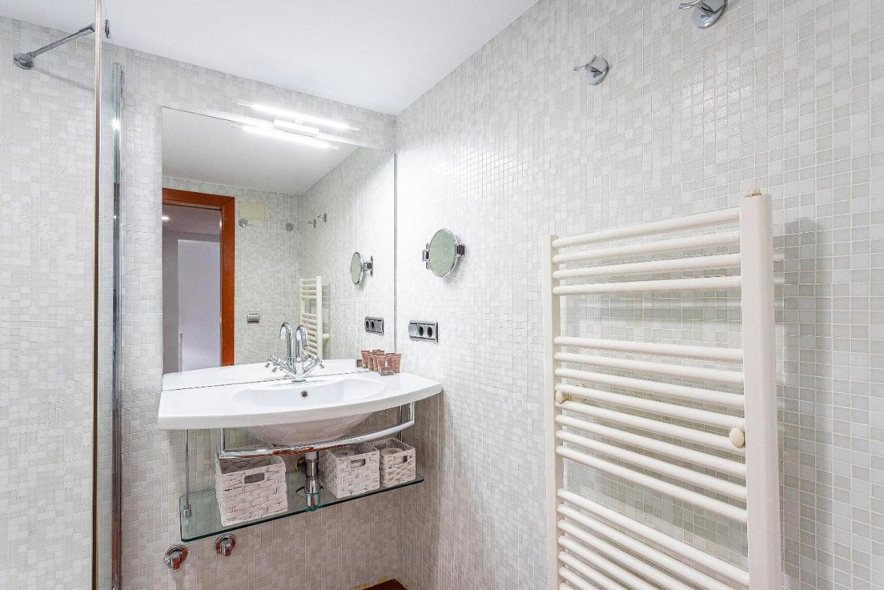 Genteel Home Plaza Nueva Sevilla Bagian luar foto
