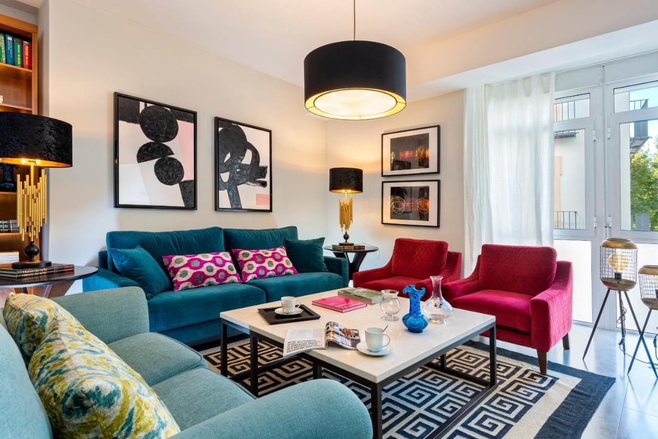 Genteel Home Plaza Nueva Sevilla Bagian luar foto