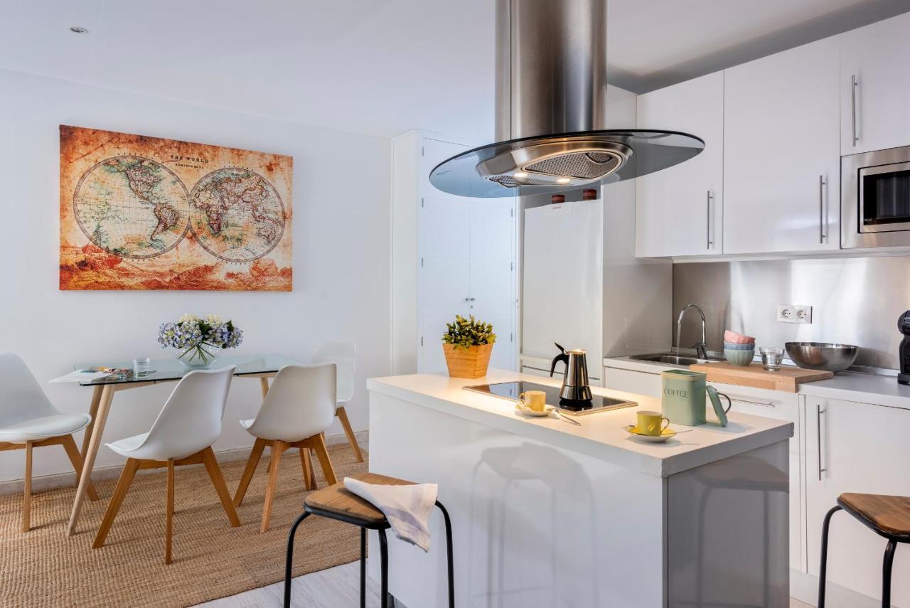 Genteel Home Plaza Nueva Sevilla Bagian luar foto